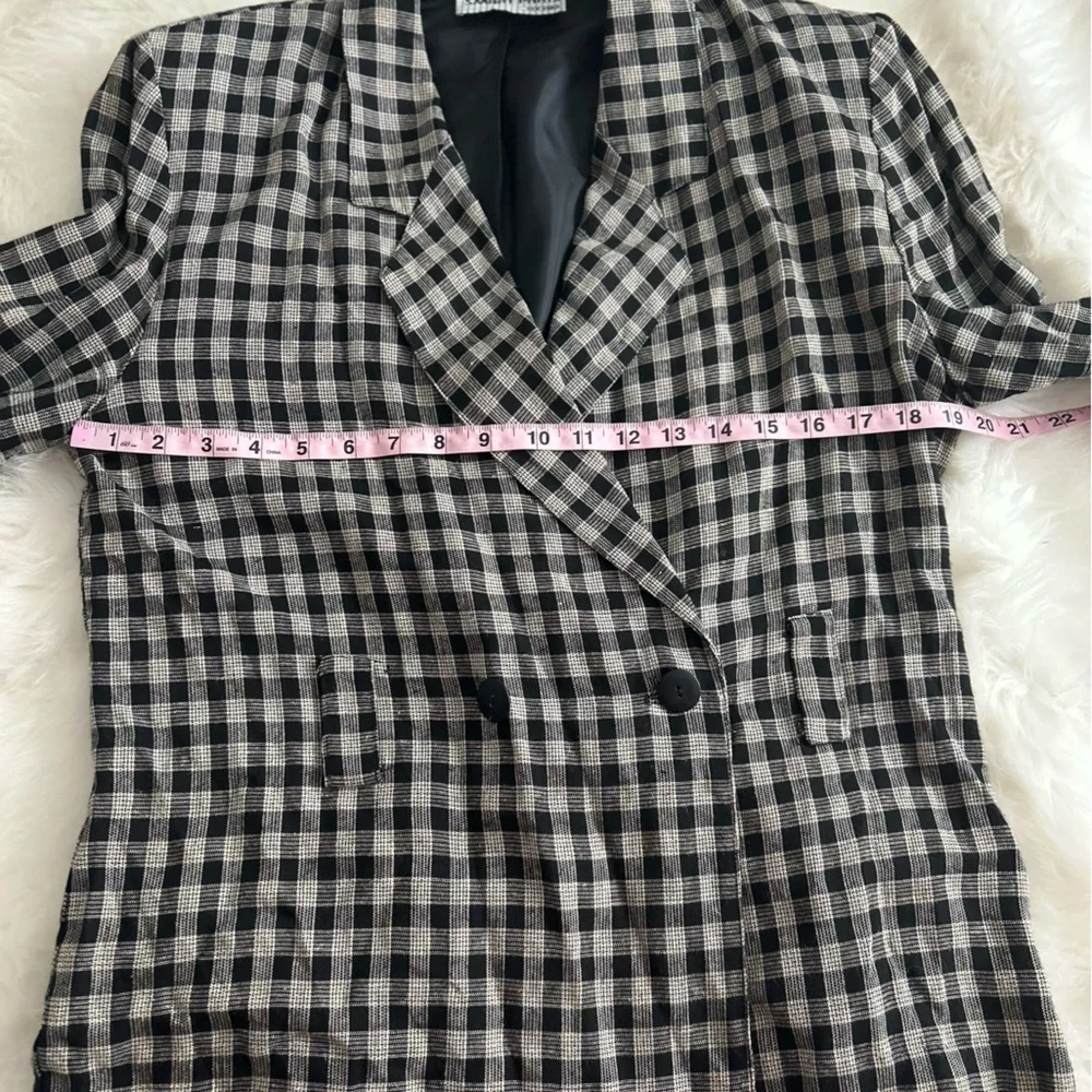 Vintage checkered blazer
